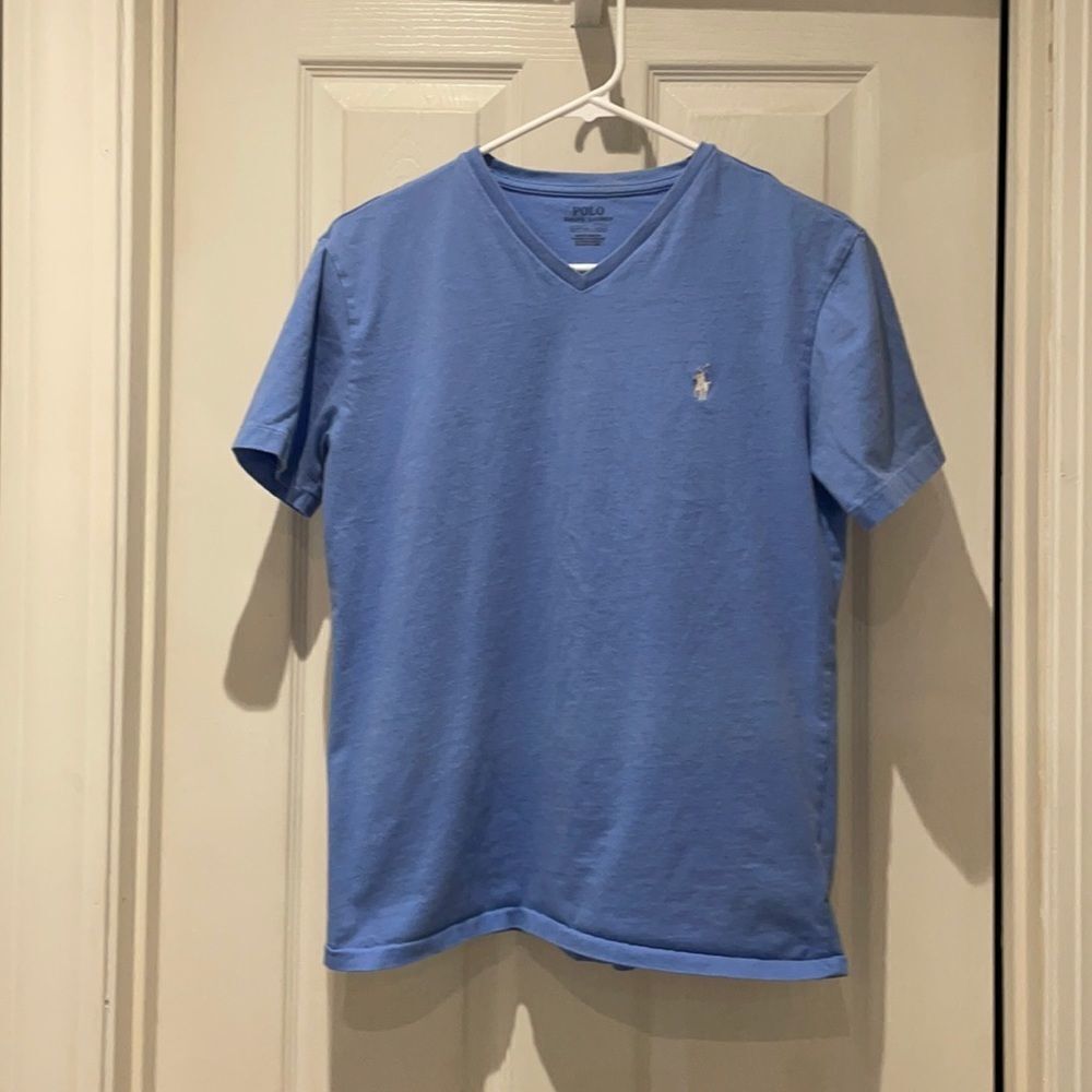 Polo by Ralph Lauren vneck T-shirt SZ Small